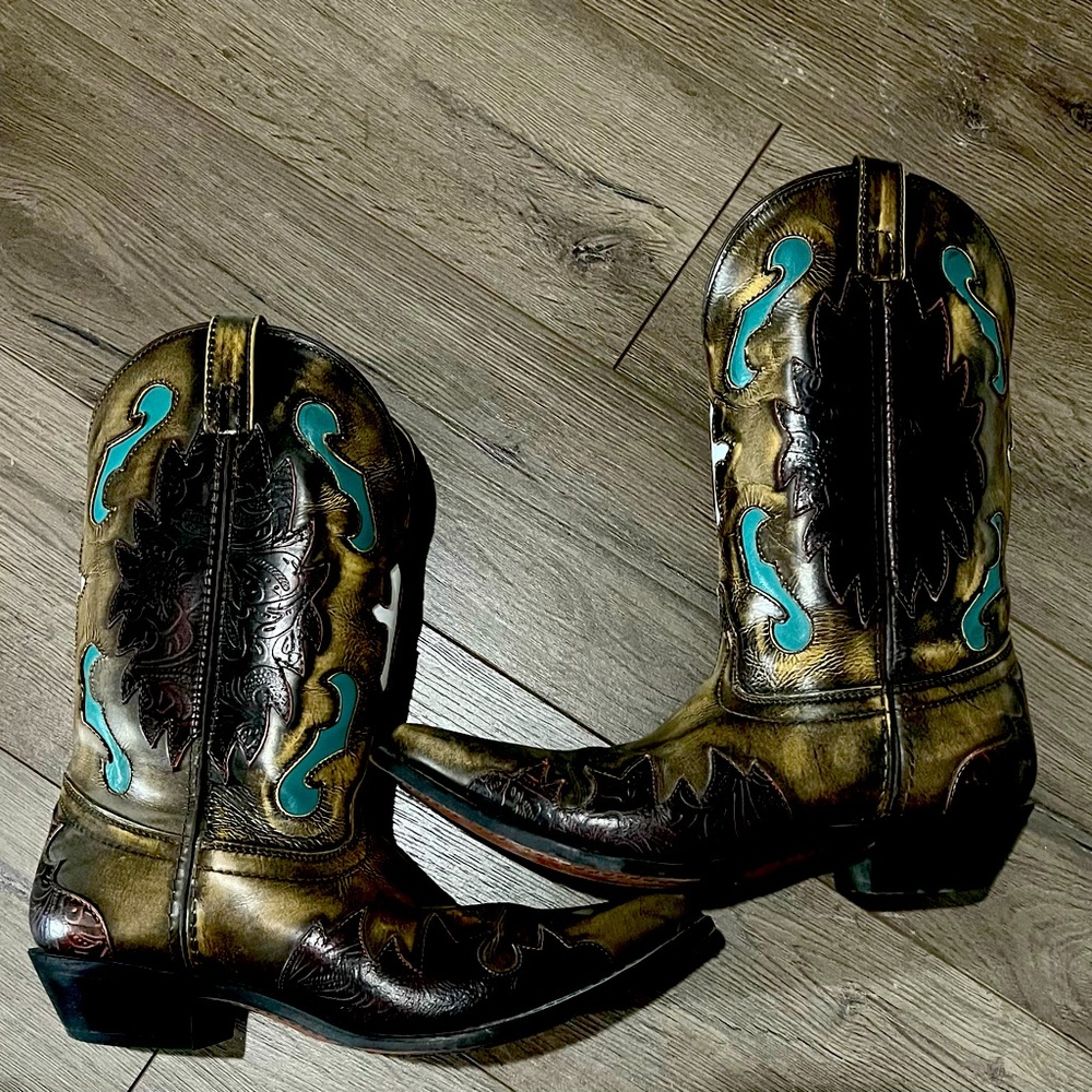 Smokey Mountain Leather Boots, size 10, beautiful hand crafted. - Picture 4 of 5